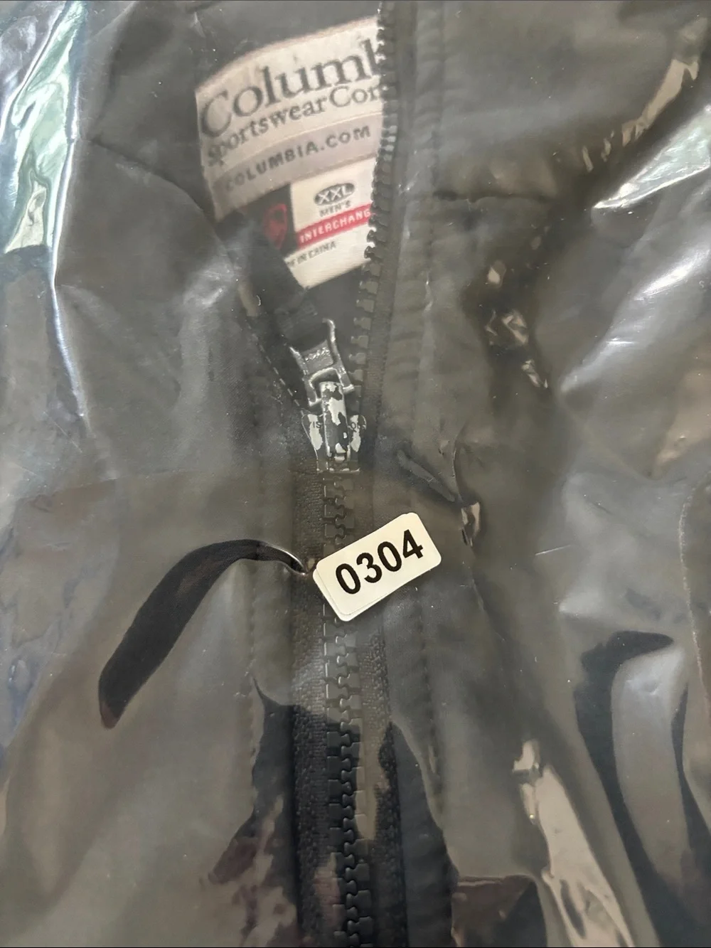 Columbia Men's Black Titanium Softshell Zip Jacket